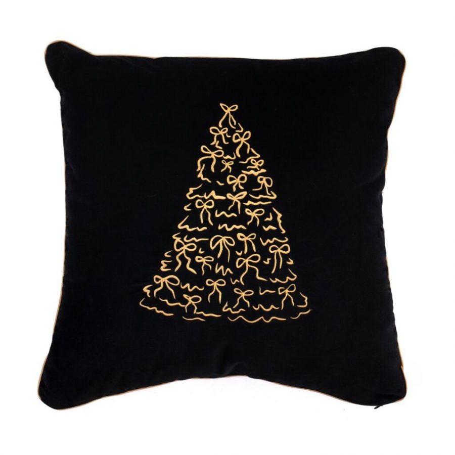 251202 BenedictvonHacht kissen couture